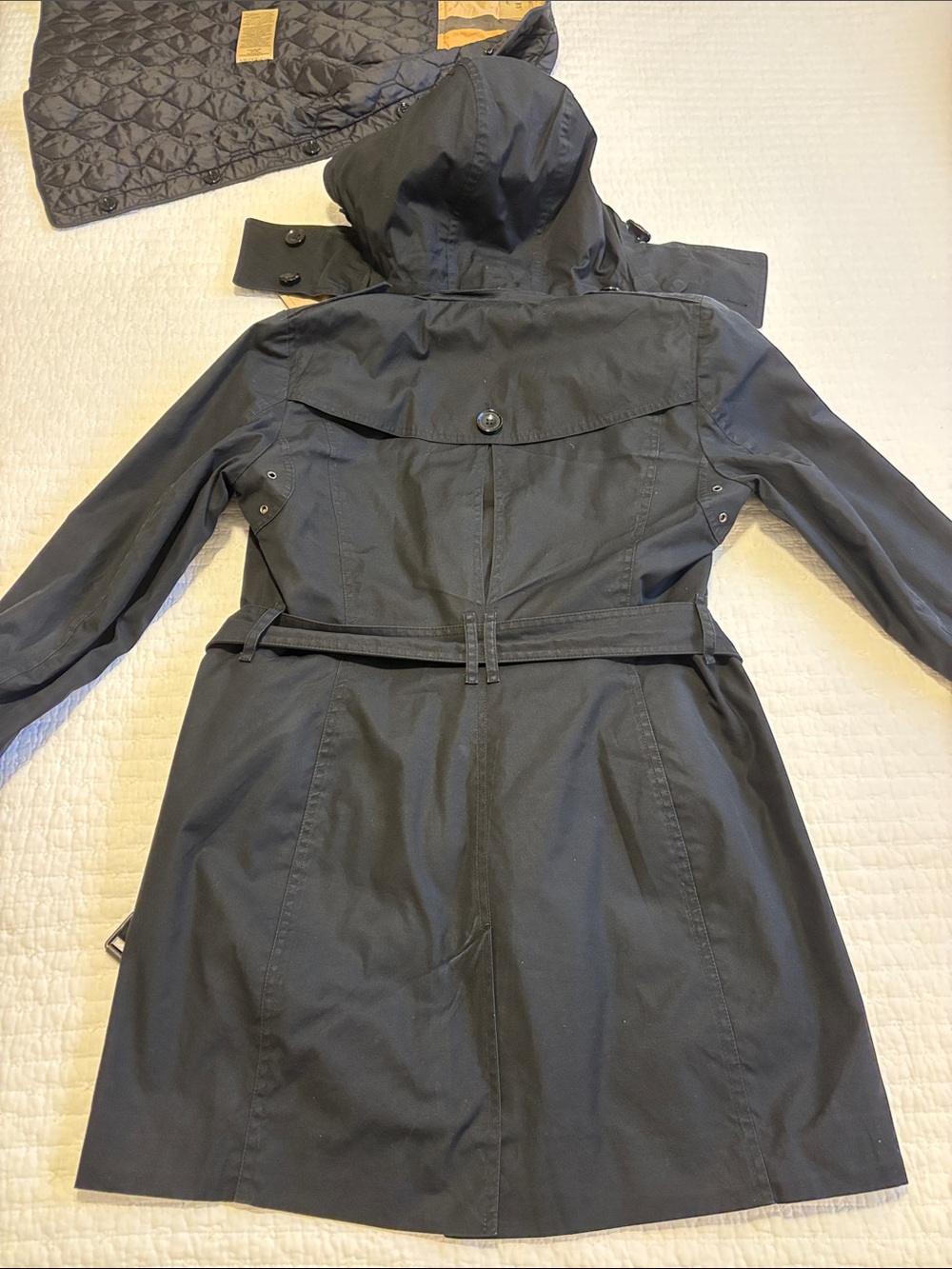 Burberry Reymoore Hooded Trench Coat-black. Size 8 - Picture 9 of 10